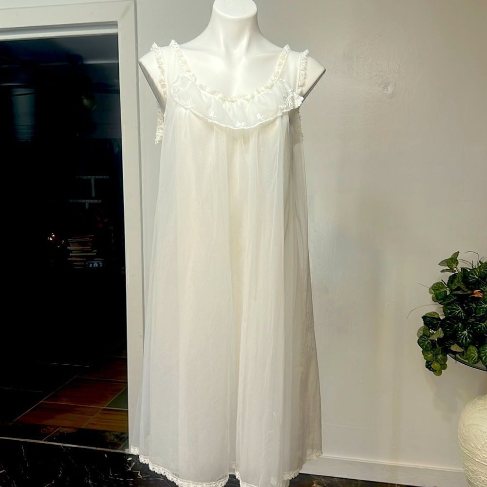Gotham lingerie vintage pajama dress